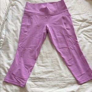 Athleta Lavender Leggings capris style